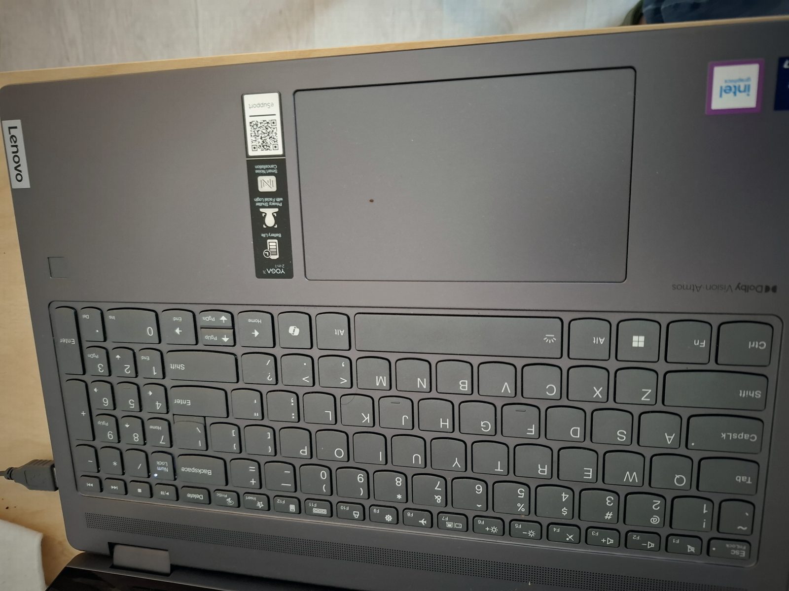Laptop lenovo yoga i7