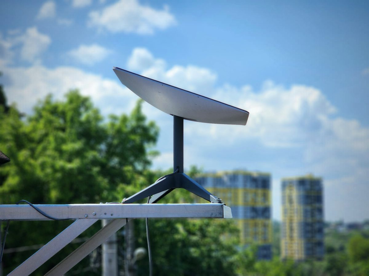 Kit de internet satelital Starlink Mini